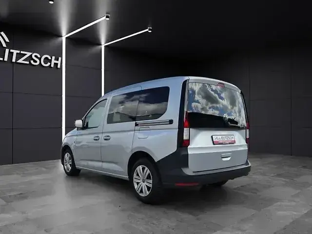 Gebraucht VW Caddy 102 PS (75 kW) 2022 Reflexsilber metallic Van / Kleinbus