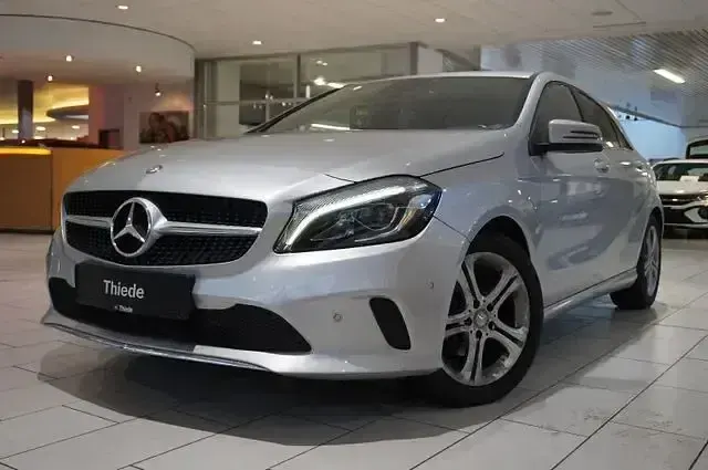 Gebraucht Mercedes A220 177 PS (130 kW) 2016 Silber Limousine
