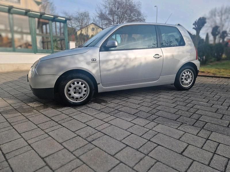 Gebraucht VW Lupo 61 PS (44 kW) 2002 Silber Kleinwagen