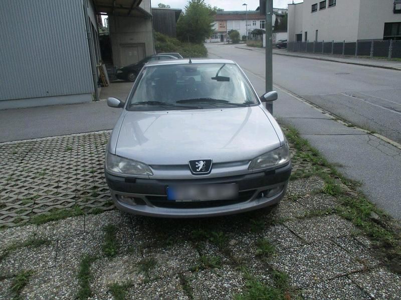 Silber Gebraucht 2000 Peugeot 306 Sport Kleinwagen | 1.200 € - Bild 1/4