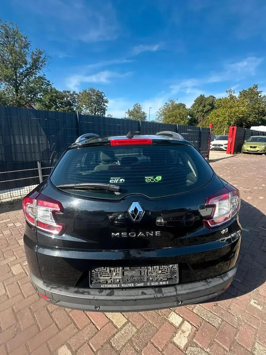 Gebraucht Renault Mégane GrandTour 111 PS (81 kW) 2013 Schwarz Kombi