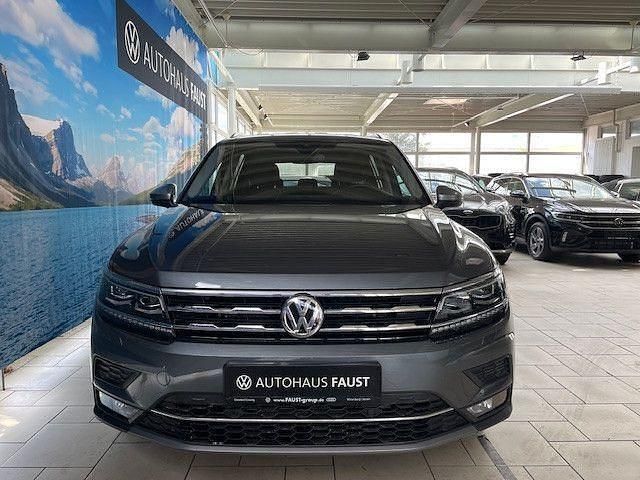 Gebraucht VW Tiguan Allspace Highline 190 PS (139 kW) 2018 Grau metallic SUV