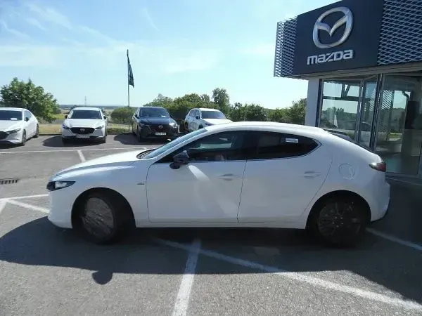 Neu Mazda 3 Homura-Line 140 PS (102 kW) 2026