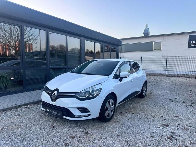 Gebraucht Renault Clio IV 75 PS (55 kW) 2018 Weiß Limousine