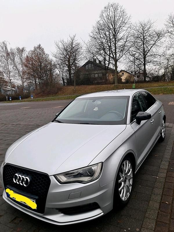 Gebraucht Audi A3 Ambition 140 PS (102 kW) 2014 Silber Limousine