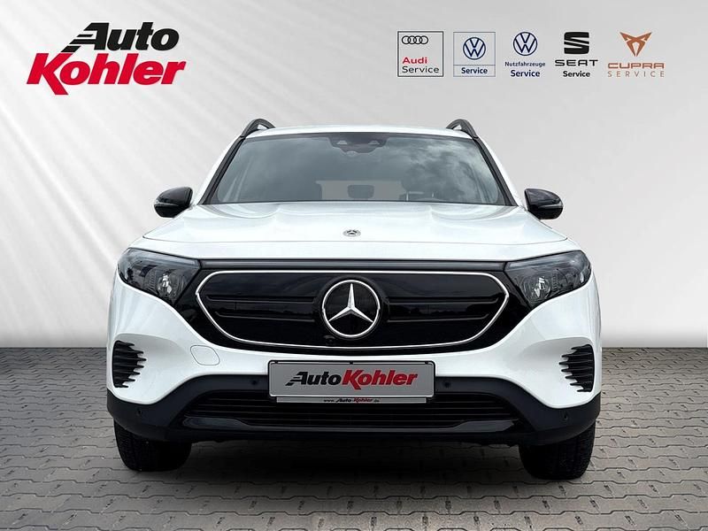 Gebraucht Mercedes EQB300 Advanced Plus 167 kW (228 PS) 2022 Polarweiss  unilack SUV