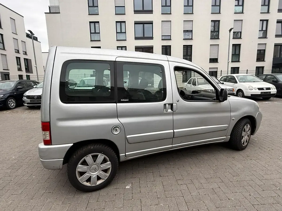 Gebraucht Citroën Berlingo 90 PS (66 kW) 2007 Grau Van / Kleinbus
