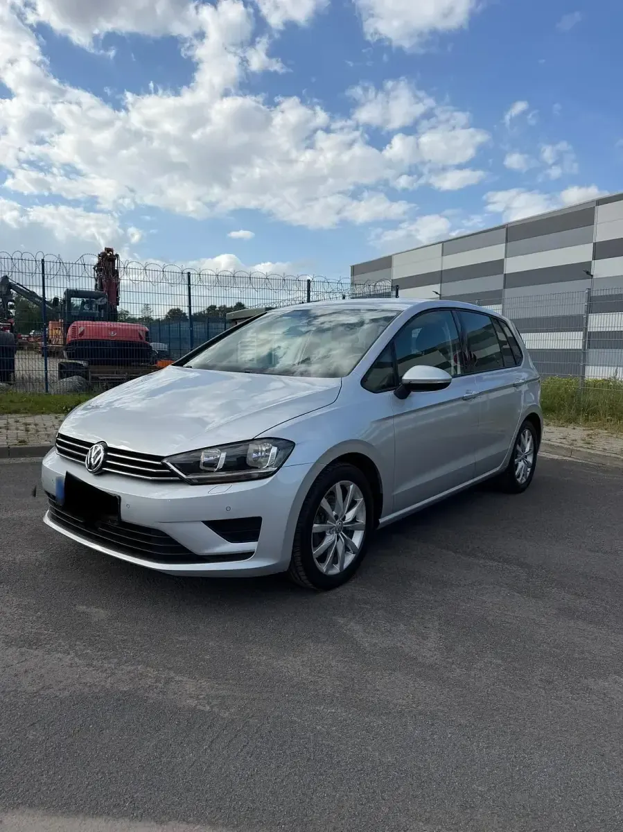 Gebraucht VW Golf Sportsvan 110 PS (80 kW) 2014 Silber Van / Kleinbus