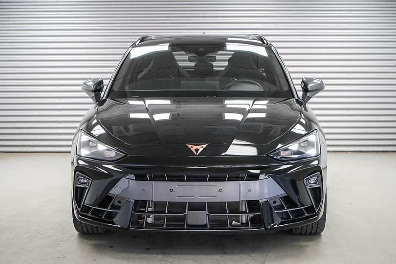 Gebraucht Cupra Leon VZ 2025 Midnight black metallic (0e)