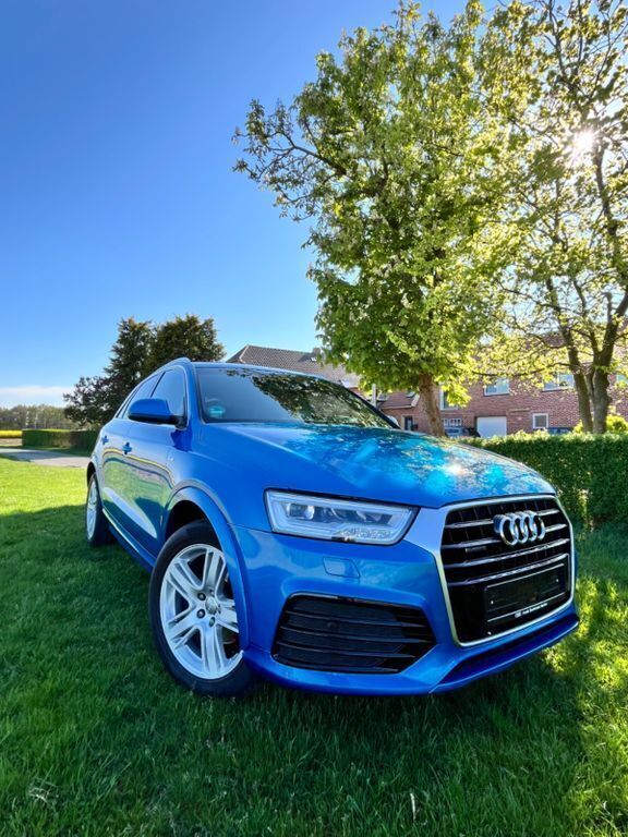 Blau Gebraucht 2016 Audi Q3 Sport SUV | 17.399 € (Fairer Preis) - Bild 1/4