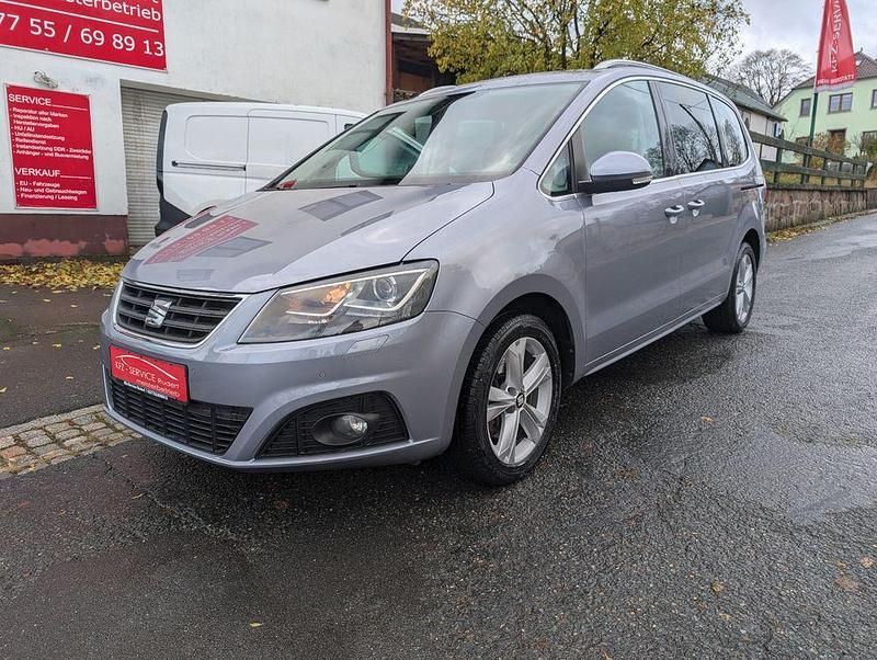 Grau Gebraucht 2016 Seat Alhambra Style Plus Van / Kleinbus | 18.990 € (Fairer Preis) - Bild 1/4