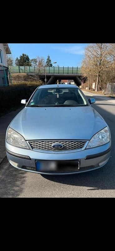 Gebraucht Ford Mondeo 147 PS (108 kW) 2005 Grau Limousine
