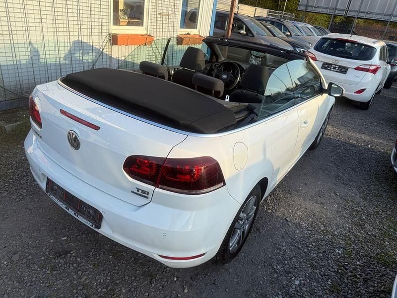 Weiß Gebraucht 2012 VW Golf Cabriolet Basis Cabrio | 6.500 € (Fairer Preis) - Bild 1/4