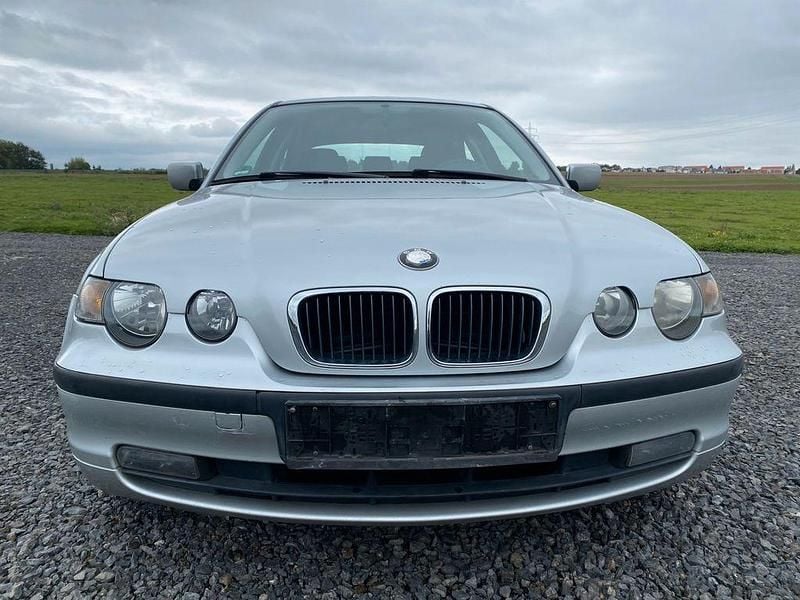 Gebraucht BMW 316 116 PS (85 kW) 2004 Silber Limousine