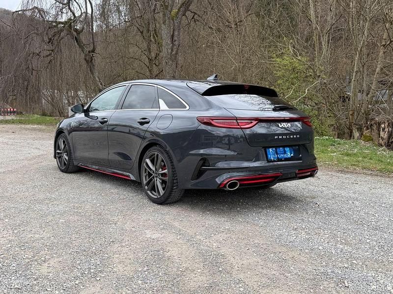 Gebraucht Kia ProCeed GT 204 PS (150 kW) 2023 Grau Kombi