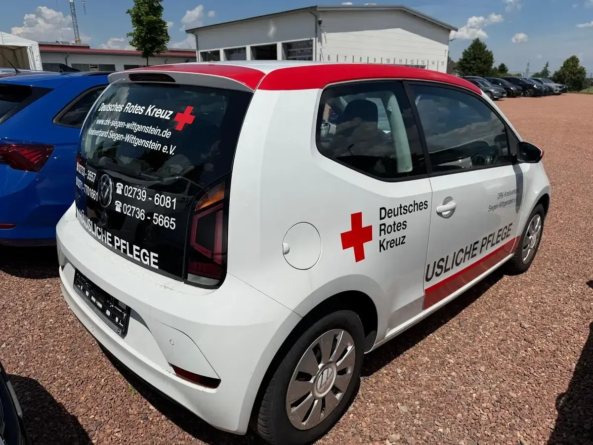 Gebraucht VW up! 65 PS (47 kW) 2021 Weiß Kleinwagen