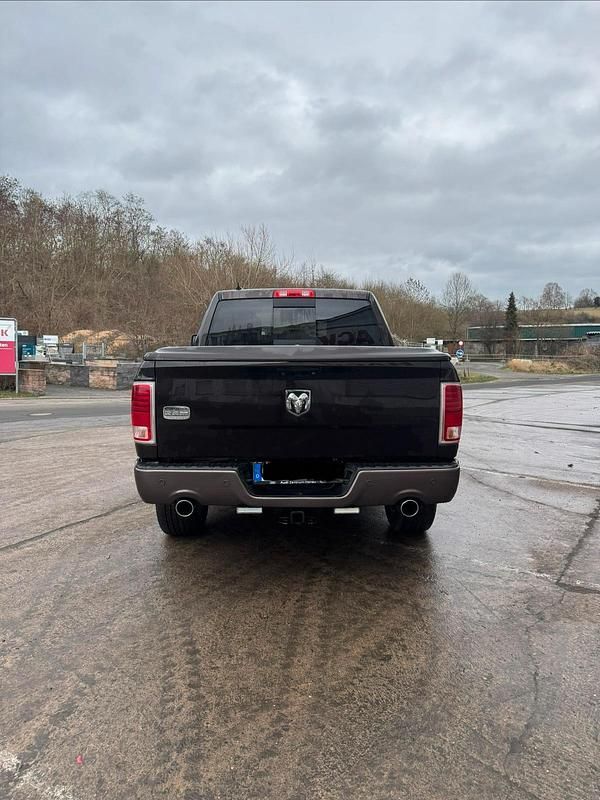 Usata Dodge Ram 401 CV (294 kW) 2017 Marrone Pick-up