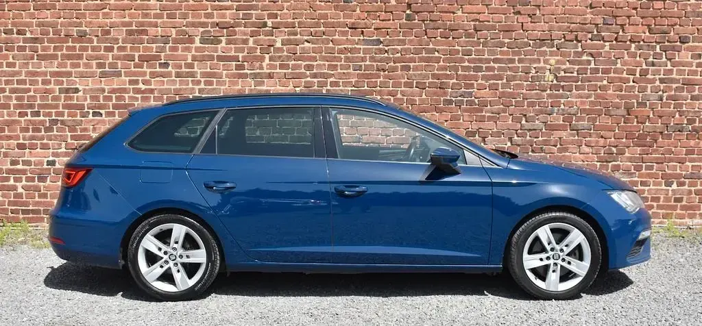 Gebraucht Seat Leon FR Sport 184 PS (135 kW) 2019 Blau Limousine