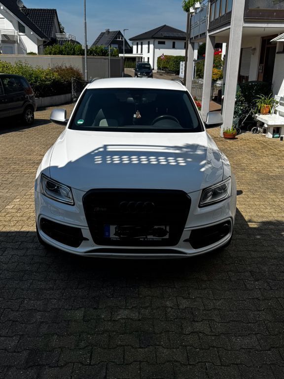 Weiß Gebraucht 2013 Audi SQ5 Ambiente SUV | 22.950 € - Bild 1/4