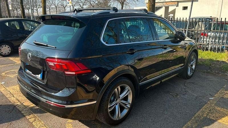 Gebraucht VW Tiguan 150 PS (110 kW) 2019 Schwarz SUV