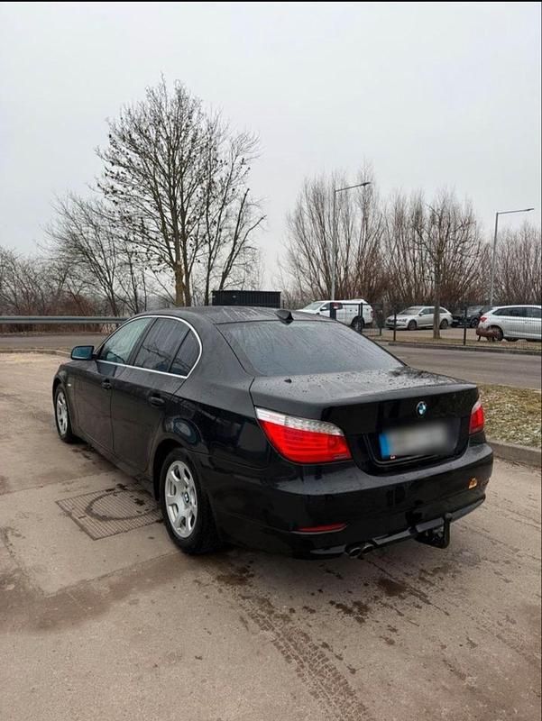 Gebraucht BMW 525 197 PS (144 kW) 2007 Schwarz Limousine