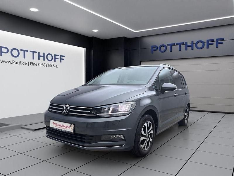 Gebraucht 2021 VW Touran Active Van / Kleinbus | 37.219 € - Bild 1/1