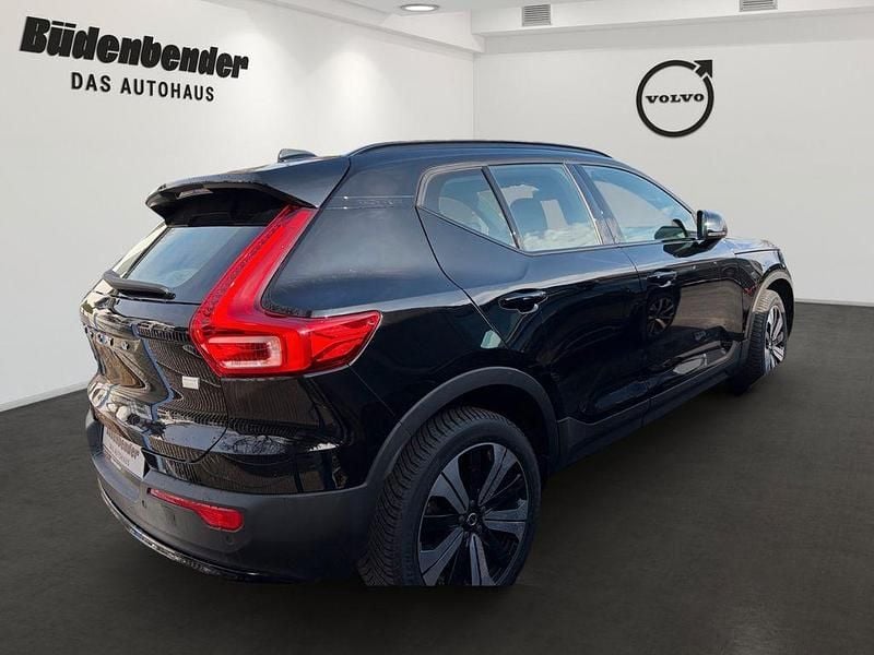 Gebraucht Volvo XC40 Core 169 kW (231 PS) 2023 Schwarz SUV