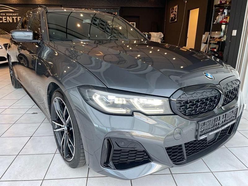 Grau Gebraucht 2021 BMW M340 Performance Limousine | 38.499 € (Guter Preis) - Bild 1/4