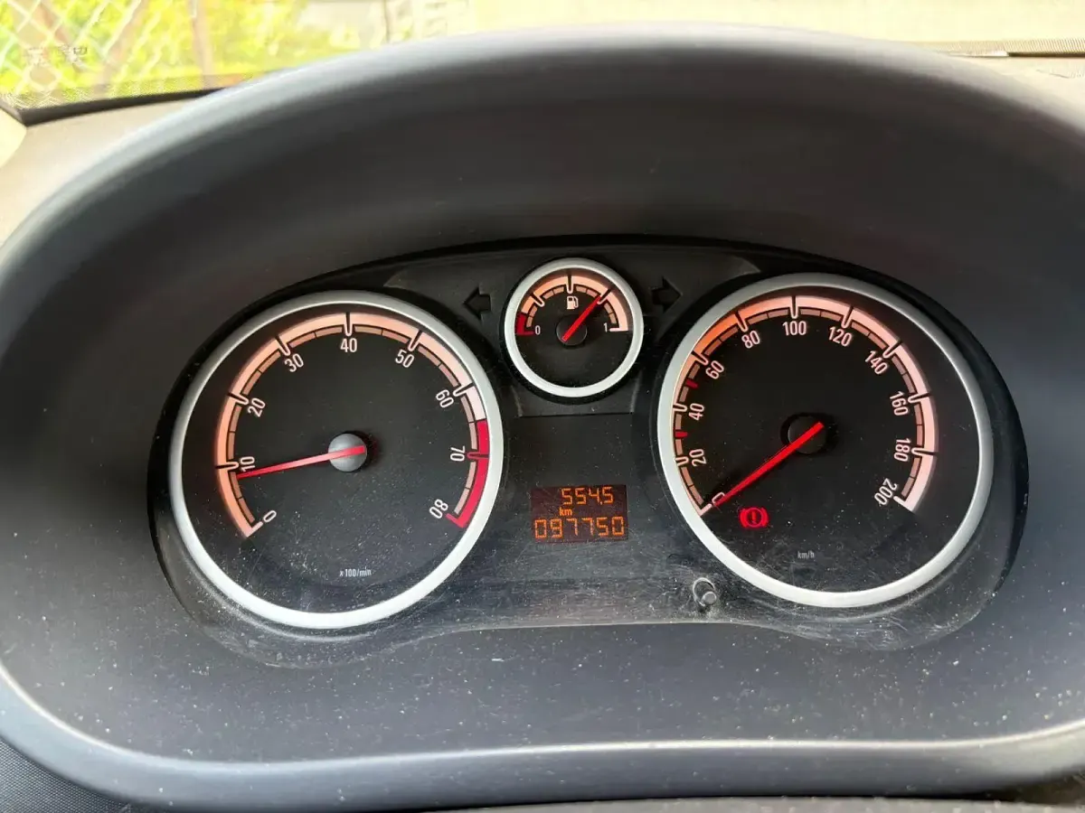 Gebraucht Opel Corsa Sport 90 PS (66 kW) 2007 Grau Kleinwagen