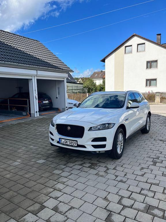 Gebraucht Jaguar F-Pace Prestige 179 PS (131 kW) 2018 Weiß SUV