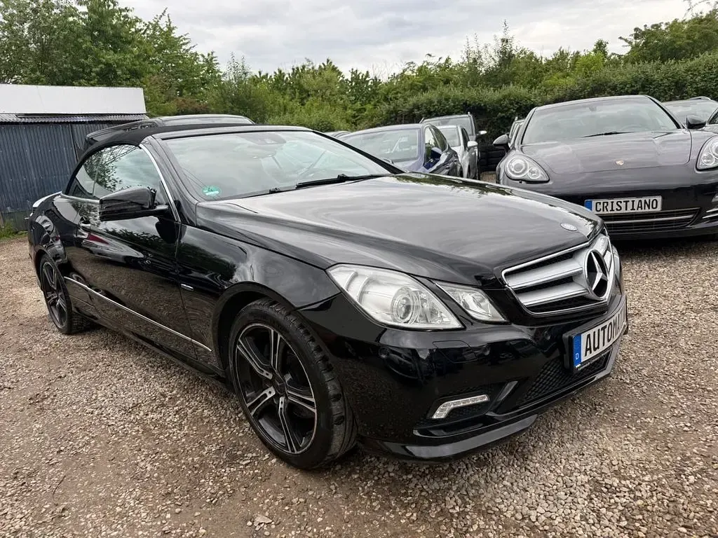 Gebraucht Mercedes E350 231 PS (169 kW) 2010 Schwarz Cabrio