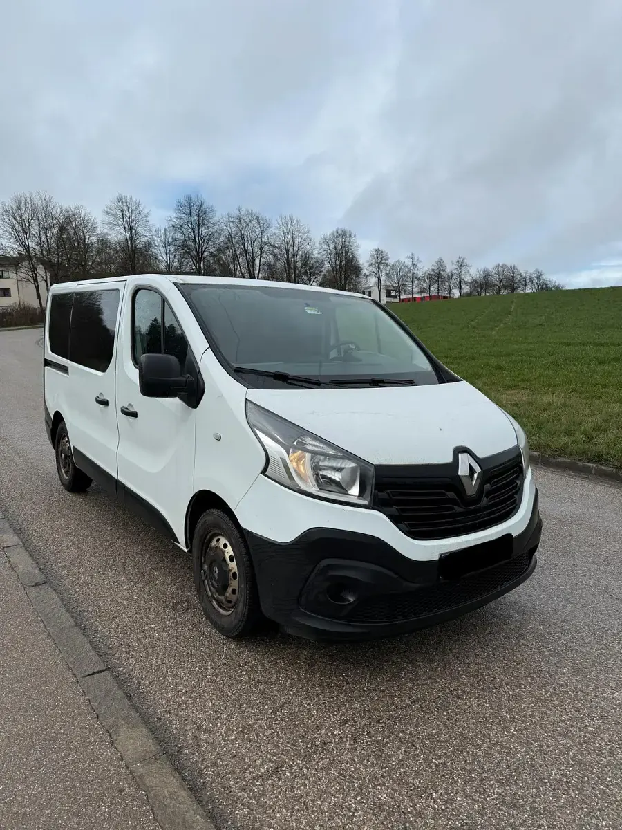 Gebraucht Renault Trafic 125 PS (91 kW) 2018 Weiß Van / Kleinbus