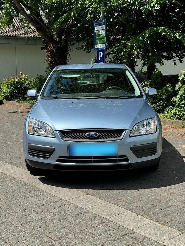 Używany Ford Focus 100 KM (73 kW) 2007 Hatchback