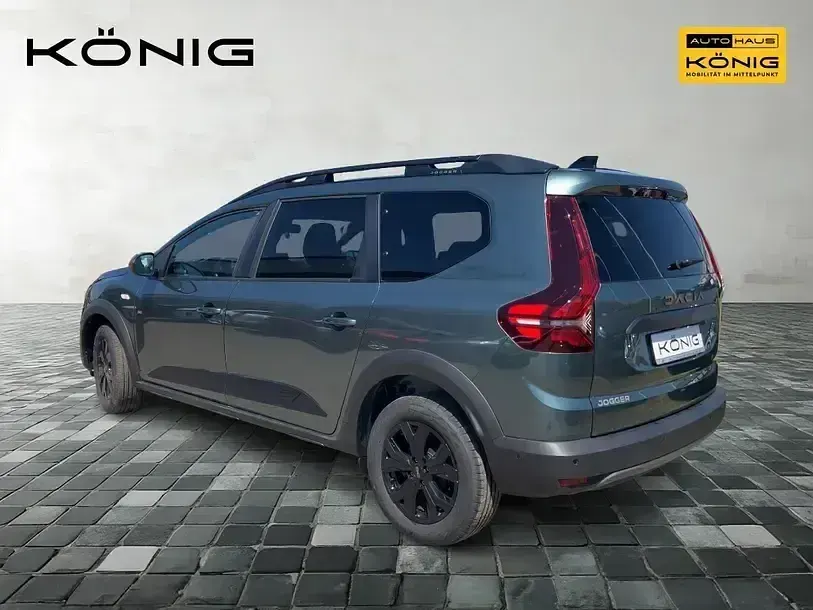 Gebraucht Dacia Jogger Extreme 110 PS (80 kW) 2024 Grün Van / Kleinbus