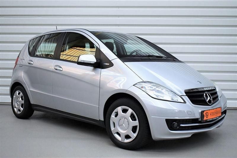 Gebraucht Mercedes A160 Classic 95 PS (69 kW) 2009 Silber Limousine