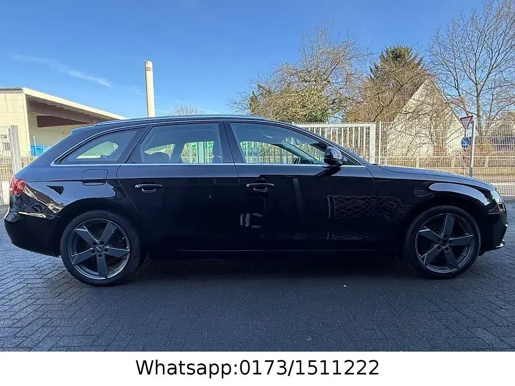 Gebraucht Audi A4 Ambiente 120 PS (88 kW) 2011 Schwarz Kombi