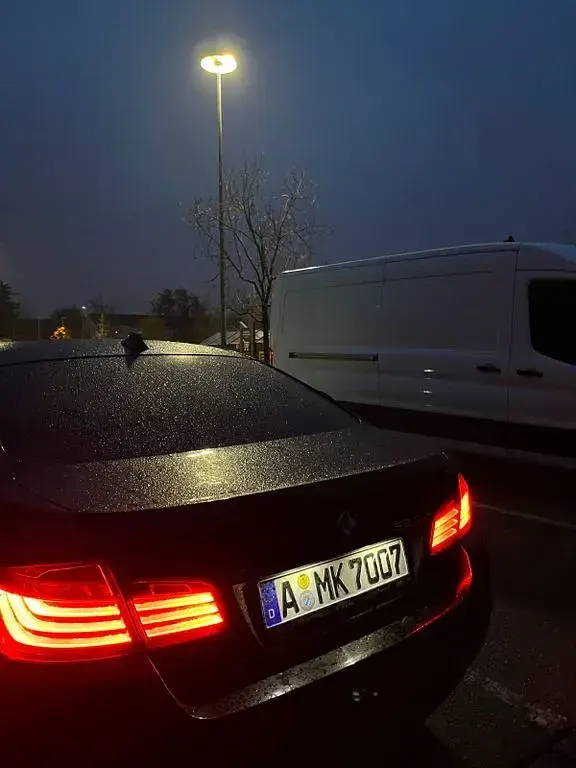 Używany BMW 520 190 KM (139 kW) 2016 Czarny Sedan/Limuzyna