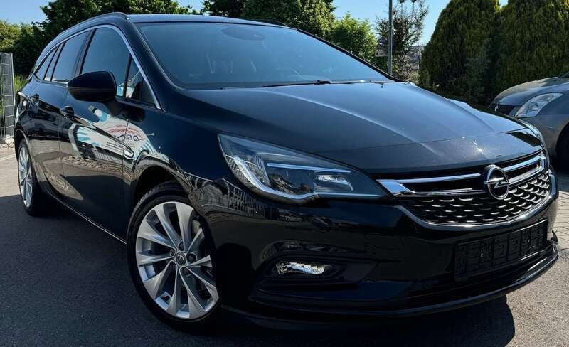 Onyx schwarz Gebraucht 2018 Opel Astra Business Kombi | 7.999 € (Superpreis) - Bild 1/4
