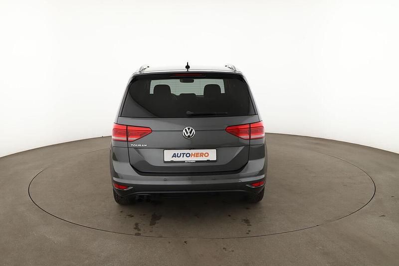 Gebraucht VW Touran Join 150 PS (110 kW) 2018 Grau Van / Kleinbus