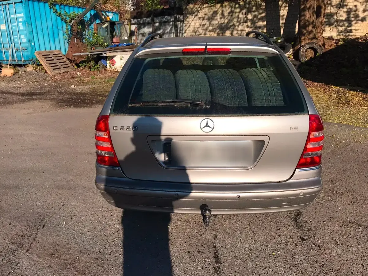 Gebraucht Mercedes C220 150 PS (110 kW) 2004 Grau Kombi
