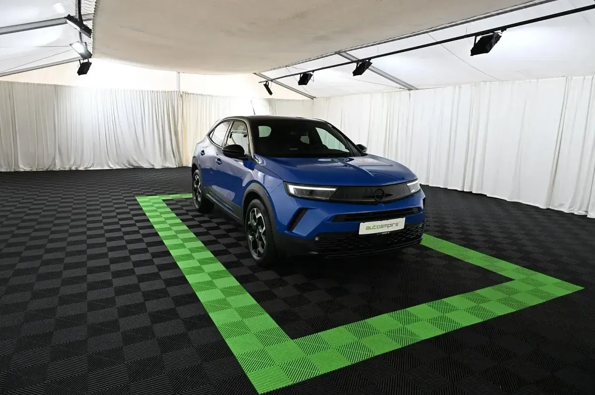 Gebraucht Opel Mokka Ultimate 136 PS (100 kW) 2024 Blau SUV
