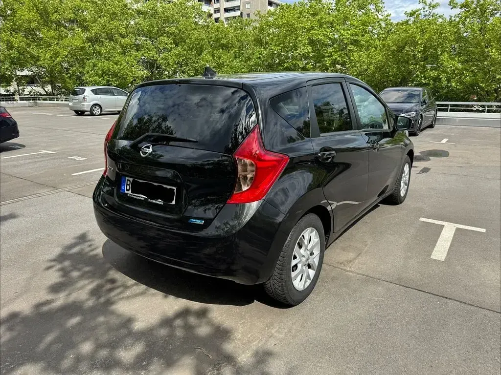 Gebraucht Nissan Note Acenta 80 PS (58 kW) 2013 Schwarz Kleinwagen