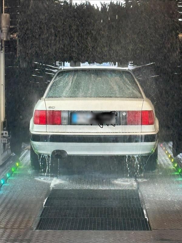 Gebraucht Audi 80 90 PS (66 kW) 1991 Weiß Limousine