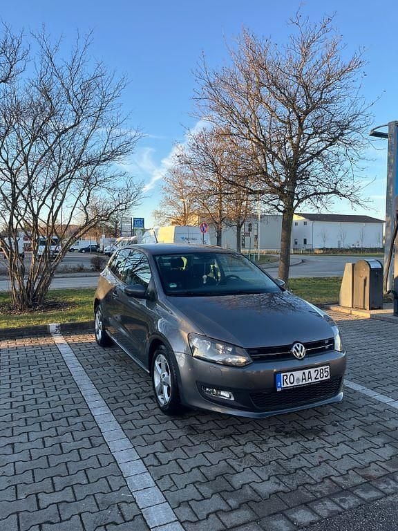 Gebraucht VW Polo Highline 105 PS (77 kW) 2010 Grau Kleinwagen