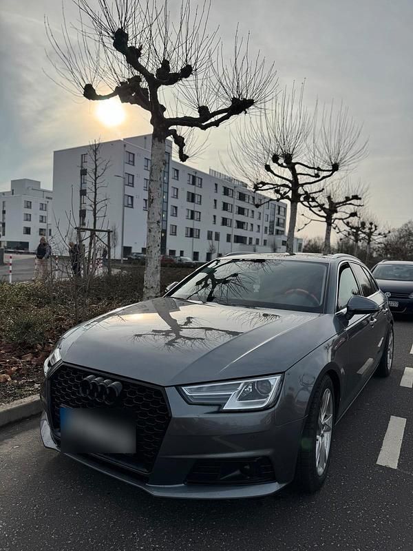 Gebraucht Audi A4 150 PS (110 kW) 2016 Grau Kombi