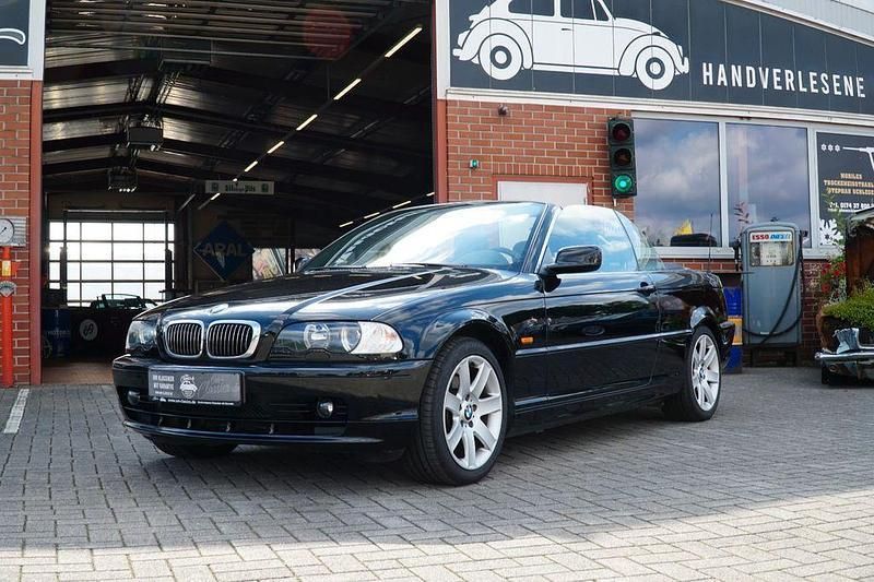 Schwarz Gebraucht 2000 BMW 323 Cabriolet Sport Line Cabrio | 13.890 € - Bild 1/4