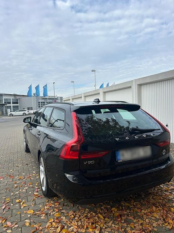 Gebraucht Volvo V90 Kinetic 150 PS (110 kW) 2017 Schwarz Kombi