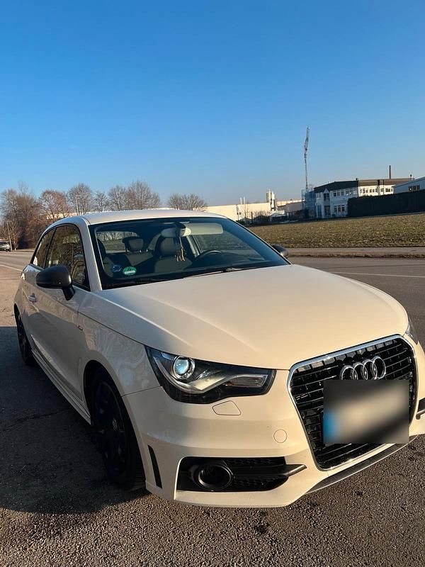 Gebraucht Audi A1 S-Line 89 PS (65 kW) 2013 Andere farben Kleinwagen