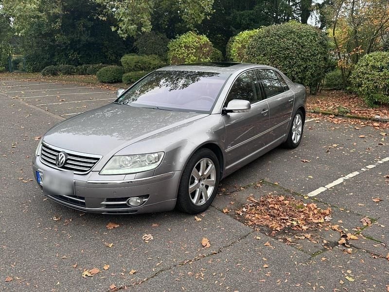 Silber Gebraucht 2008 VW Phaeton Limousine | 7.500 € - Bild 1/4
