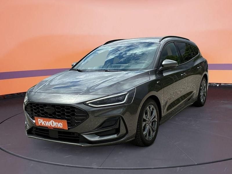 Grau Gebraucht 2024 Ford Focus ST-Line X Kombi | 20.750 € (Guter Preis) - Bild 1/4